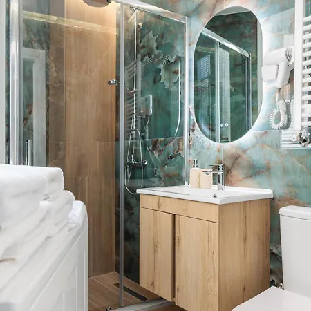 F & B Collection - Luxury Suites Thessaloniki Room photo